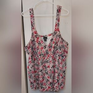 Torrid Floral Baby Doll Tank Top Size 5 5X Camisole Wide Straps Flowy Stretchy